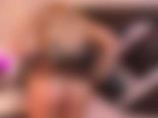 Live cam show with CataRicci - Big Tits on livesuperchat.net