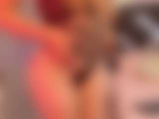 Live cam show with CataRicci - Moaning on Camsoda