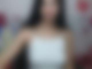 Live cam show with EvaClarkk - Sexy on Mixed Magazine Live