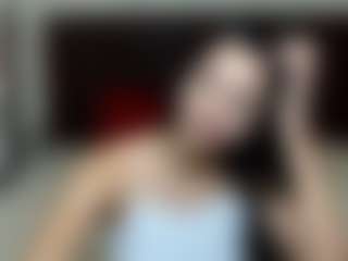 EvaClarkk's Live Sex Cam Show