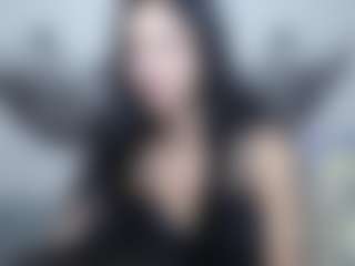 EvaClarkk's Live Sex Cam Show