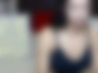 Live cam show with EvaClarkk - Body Massage on madthumbs