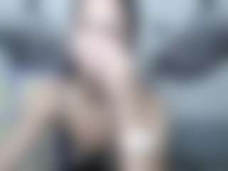 Live cam show with EvaClarkk - Body Massage on Camiplay Live