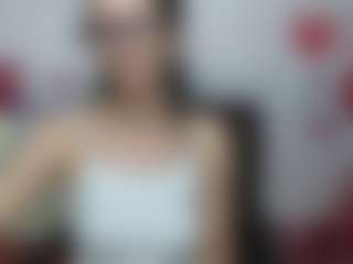 EvaClarkk's Live Sex Cam Show