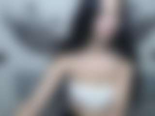 Live cam show with EvaClarkk - Body Massage on Camsoda