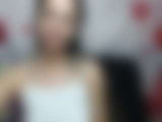 Live cam show with EvaClarkk - Camel Toe on thefappeningchat.com