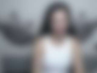EvaClarkk's Live Sex Cam Show