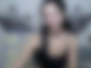 Live cam show with EvaClarkk - Average on SinfulBabes