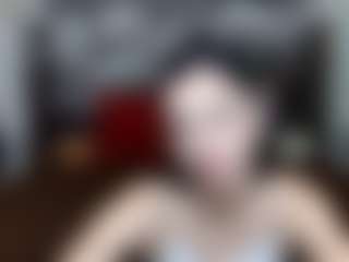 Live cam show with EvaClarkk - Body Massage on Camiplay Live