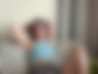 Live cam show with GretaReddy - Solo on AdultVida.com
