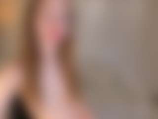 IsabellaMoretti's Live Sex Cam Show