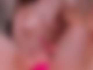 IsabellaMoretti's Live Sex Cam Show