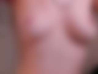 IsabellaMoretti's Live Sex Cam Show