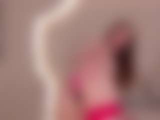 IsabellaMoretti's Live Sex Cam Show