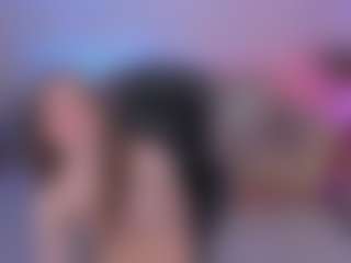 Live cam show with IsabellaMoretti - Spank on StripNow