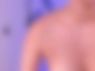 Live cam show with KyomiVelvet - Green Eyes on Free Soda