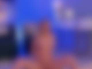 Live cam show with KyomiVelvet - Green Eyes on Camsoda