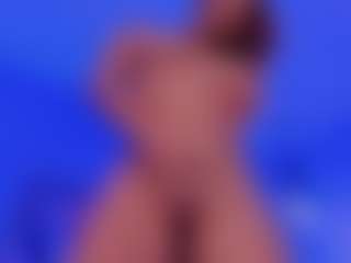 Live cam show with KyomiVelvet - Green Eyes on Camsoda