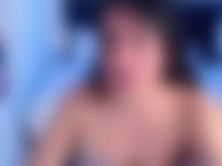 ladyraing's Live Sex Cam Show