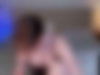 Live cam show with LanaFrost - Moaning on Camsoda