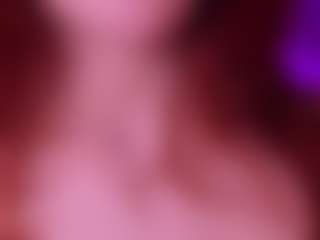 Live cam show with MilaFlame - Body Massage on liverealitysex.com