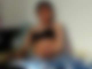 Pettite-gotth's Live Sex Cam Show