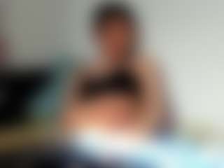 Pettite-gotth's Live Sex Cam Show
