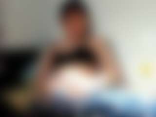 Pettite-gotth's Live Sex Cam Show