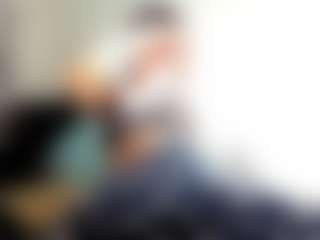 Pettite-gotth's Live Sex Cam Show