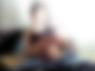 Pettite-gotth's Live Sex Cam Show