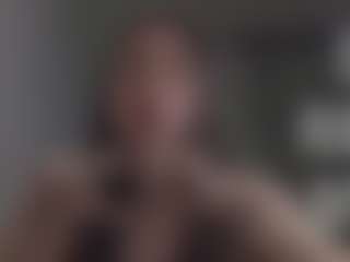 Pettite-gotth's Live Sex Cam Show
