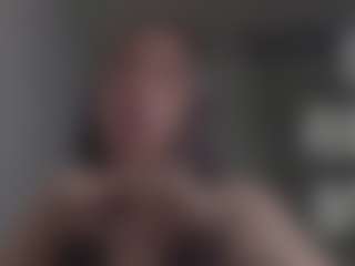 Pettite-gotth's Live Sex Cam Show