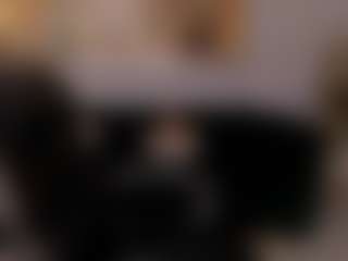 Live cam show with ScarlettRose-X - Green Eyes on Cam Slut
