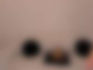 ScarlettRose-X's Live Sex Cam Show