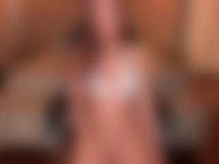 ScarlettRose-X's Live Sex Cam Show