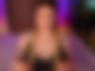 Live cam show with Amy - Domina on Dolls Live