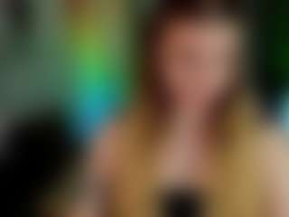 Live cam show with Amy - Cute on Milfs Live