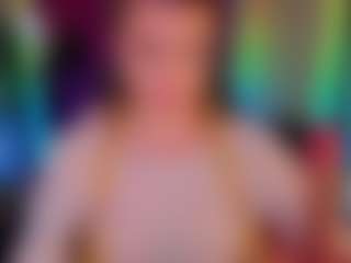 Live cam show with Amy - Ride on Camsoda