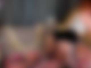 Live cam show with Amy - Submissive on CamClone