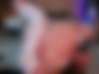 Live cam show with dakota-ferreria - Brown Eyes Lovense on Dare Cams