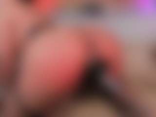 dakota-ferreria's Live Sex Cam Show