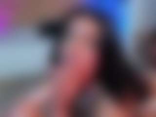 Live cam show with Micki - Fingering Latina on CamwithHer | colombia