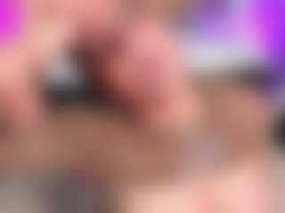 Live cam show with Micki - Striptease Young Adult on Camsoda