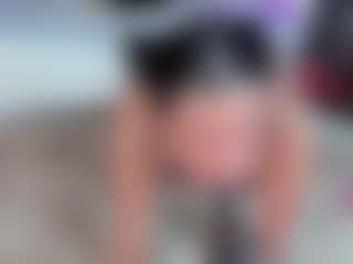 Micki's Live Sex Cam Show