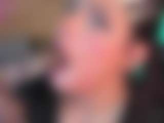 Micki's Live Sex Cam Show
