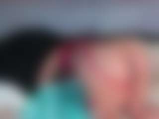 Live cam show with Micki - Shaved Pussy Teen (18+) on Latina Girls