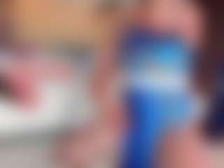 Live cam show with Micki - Tattoos Brown Hair on Cam Slut