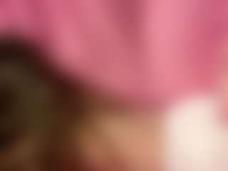 Live cam show with Rose - Thin on hotwifechat.live
