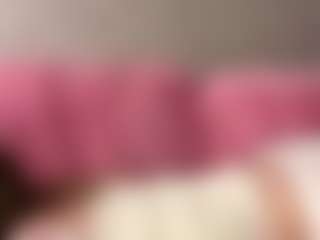 Live cam show with Rose - Petite on testsause.com