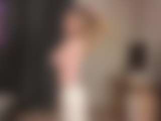 Live cam show with Rose - Small Tits on Camiplay Live